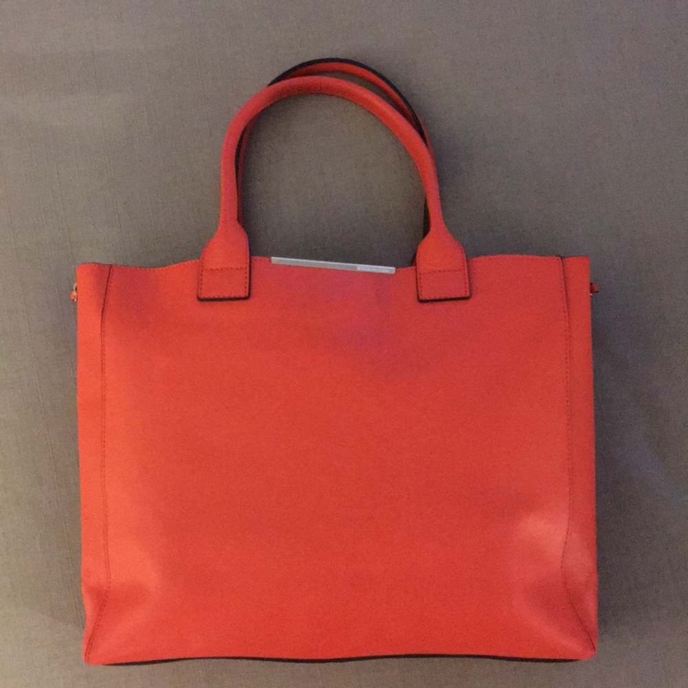 BCBG MAXAZRIA Leather Tote Bag (NWT)